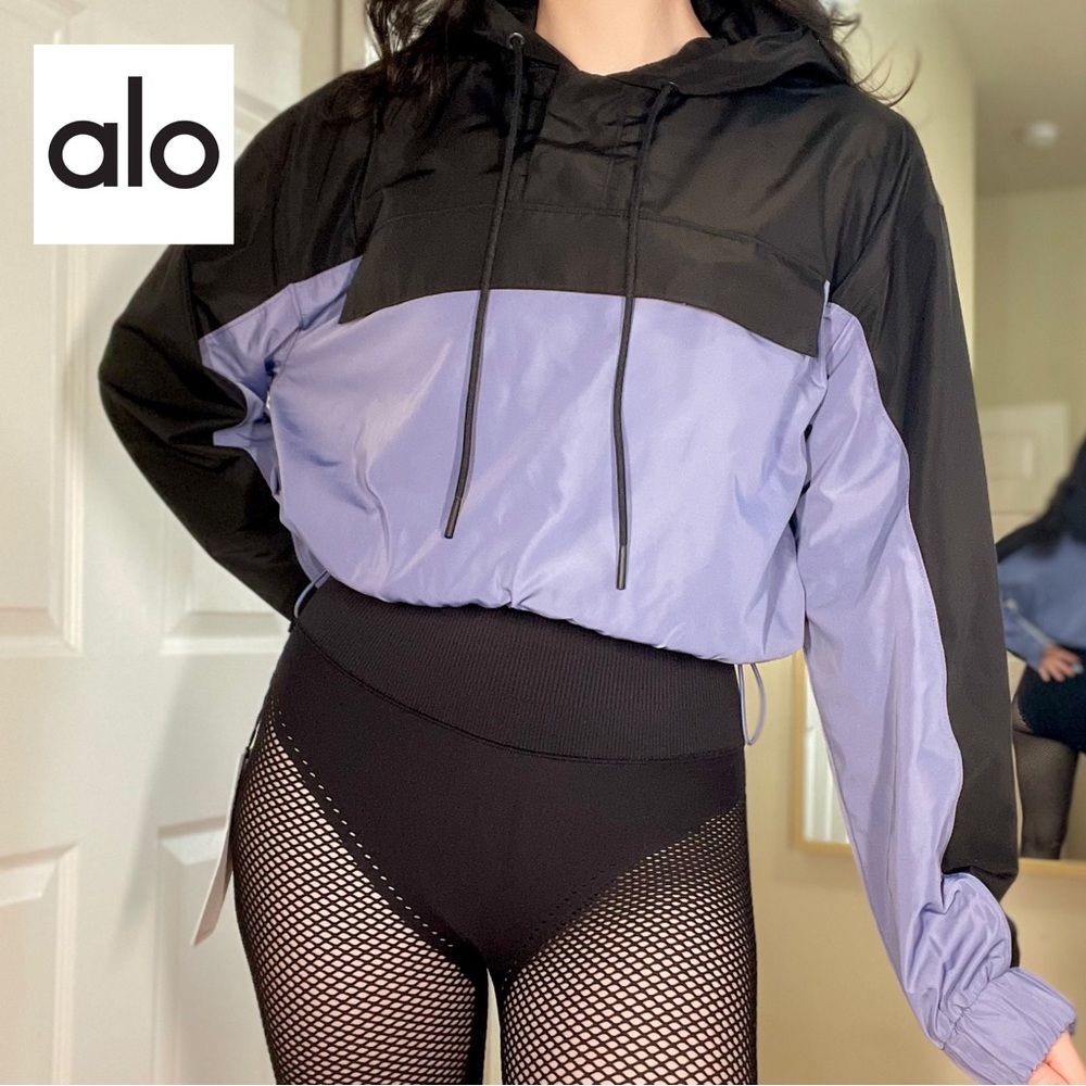 Alo Yoga windbreaker new w tags